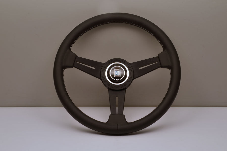 Nardi 330mm Smooth Classic with Black Spokes