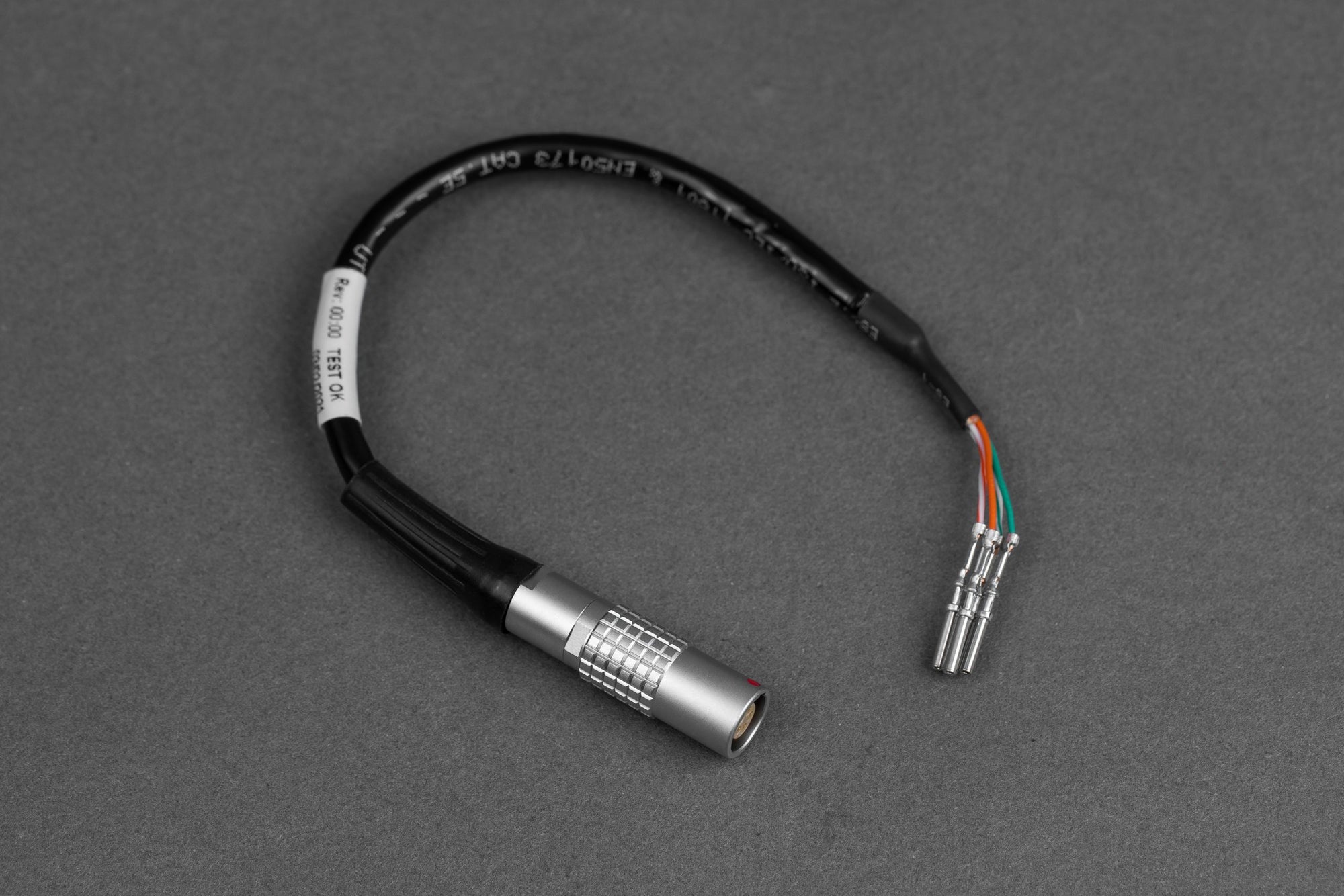 Emtron Comms Cable. Superseal to Emtron Connector