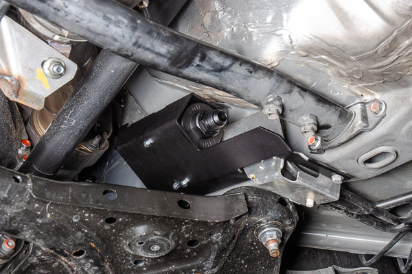 Radium Fuel Hanger Feed Kit, Nissan R35 GT-R, Microglass